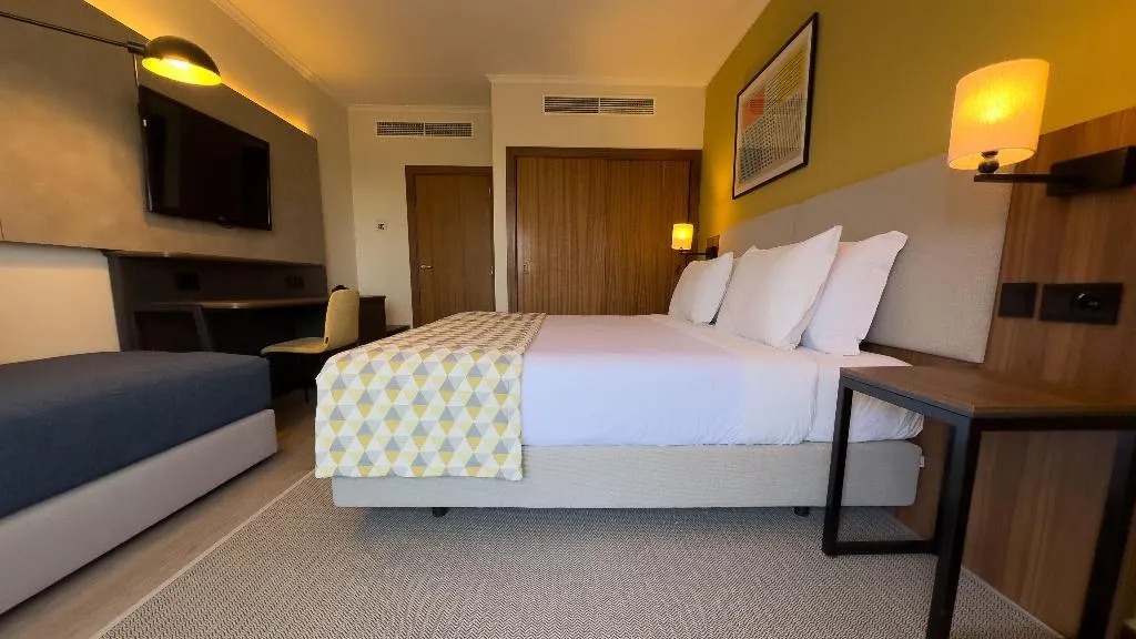 DOUBLE STANDARD Room, Holiday Inn Algarve Albufeira, an IHG Hotel, Algarve