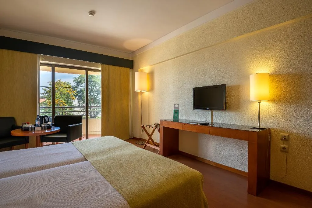 Double or Twin CAPACITY 3 Room, Vila Gale Cerro Alagoa, Algarve
