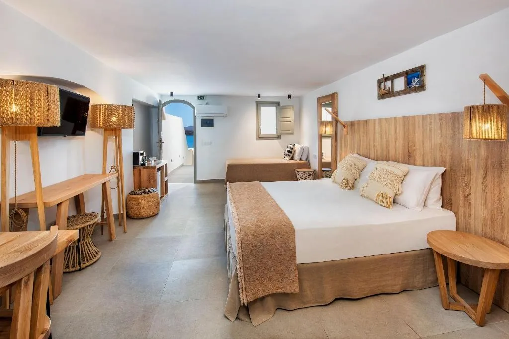 Room, Kokkinos Villas, Santorini
