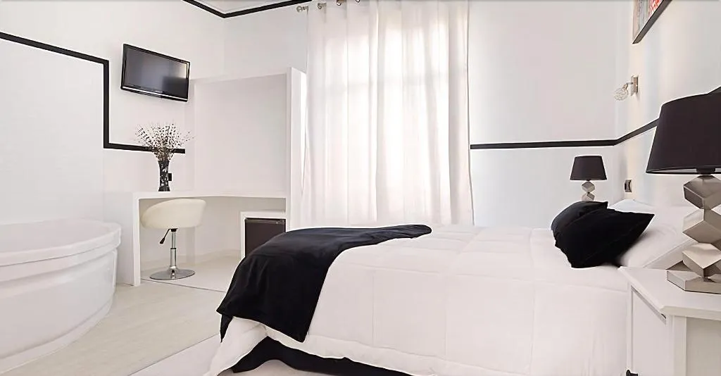 Room, Hostal Gran Via 63 Rooms, Madrid