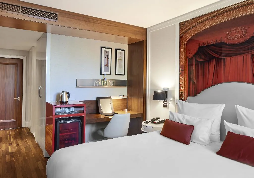 DOUBLE SINGLE USE CLASSIC Room, Titanic Gendarmenmarkt Berlin, Berlin