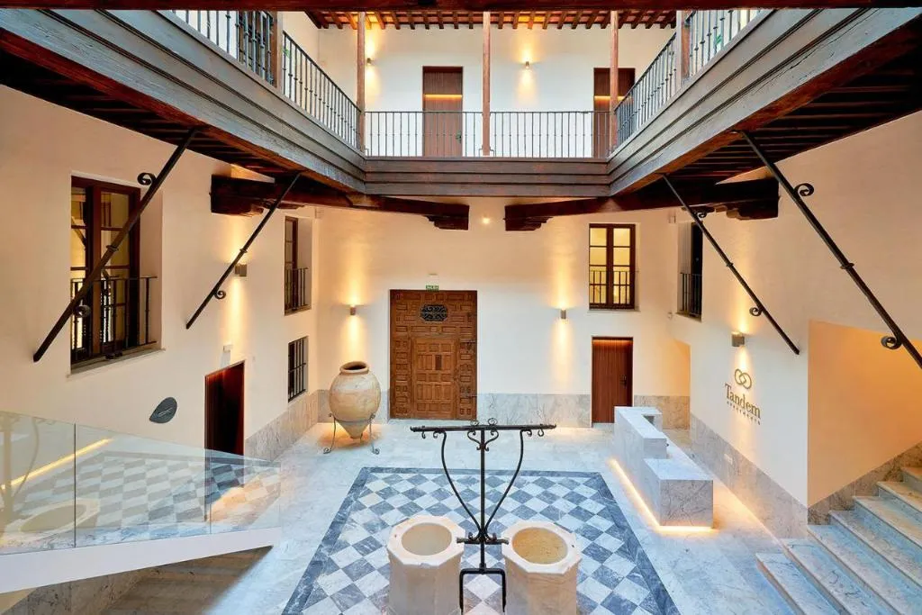 Lobby, Tandem Torres De Cádiz Suites, Costa De La Luz