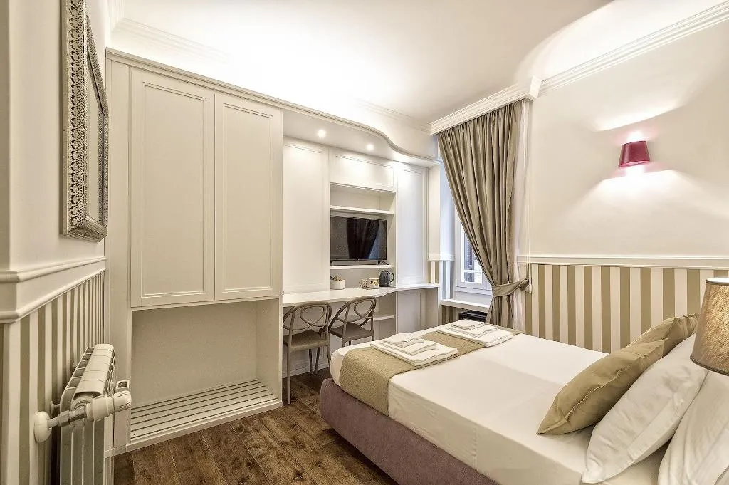 Room, La Maison Di Sant Anna, Rome