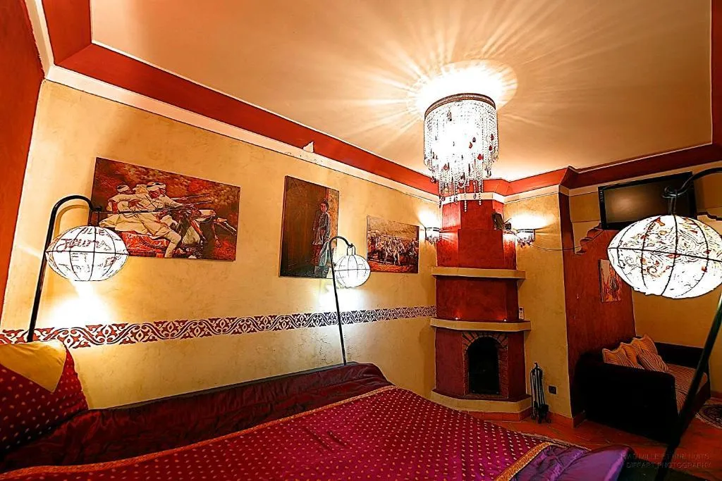 DOUBLE ONE BEDROOM ONE BATHROOM Room, Riad Mille Et Une Nuits, Marrakech
