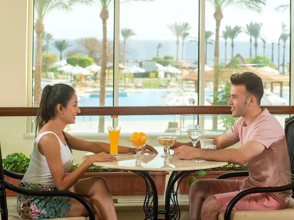 Bar, Movenpick Resort Taba, Red Sea Riviera