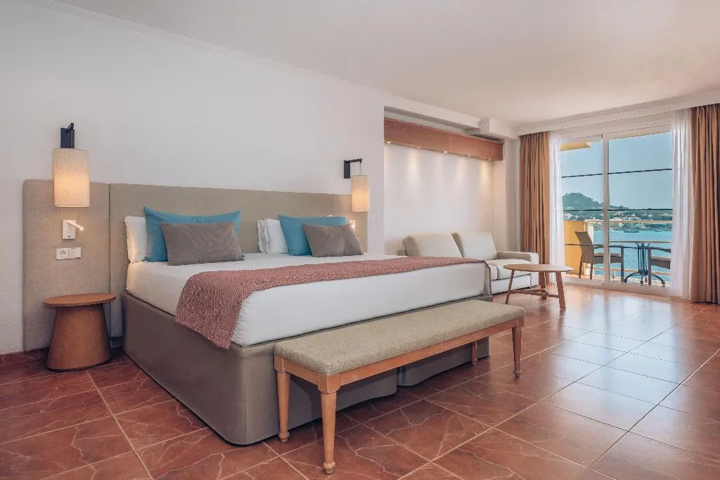 JUNIOR SUITE SEA VIEW Room, Iberostar Selection Jardin del Sol Suites - Adults, Majorca