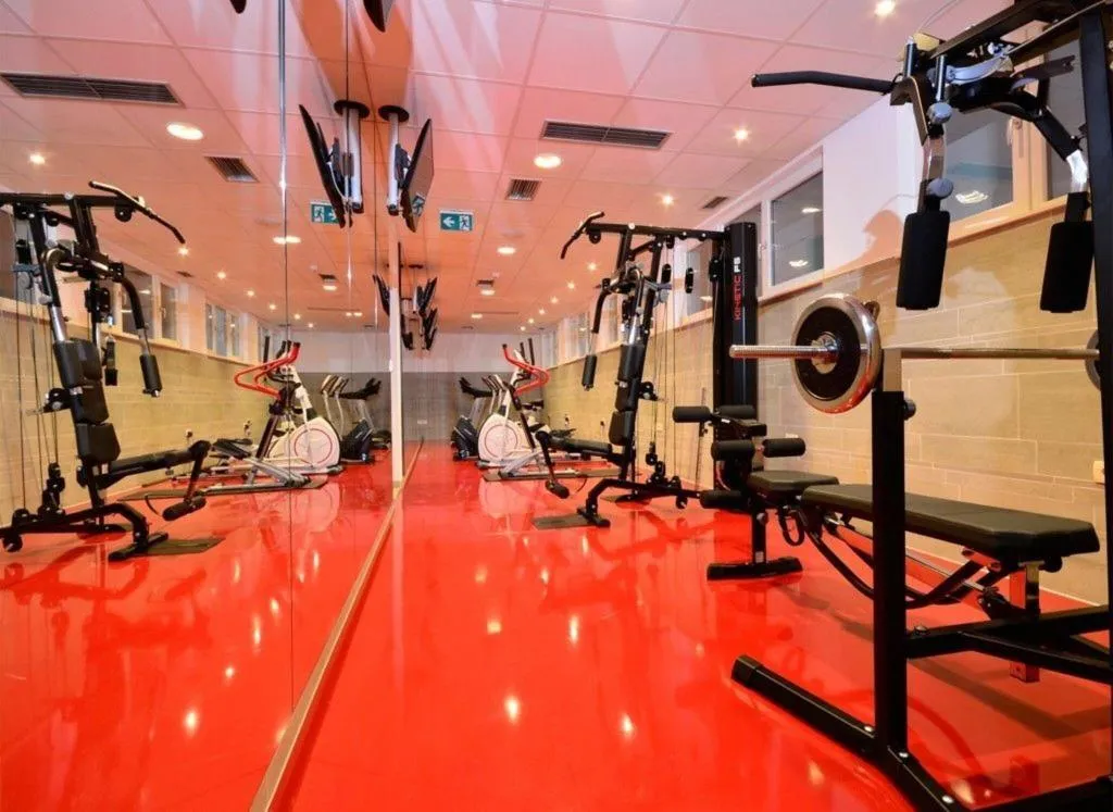 Sports and Entertainment, Aparthotel Miramare, Split