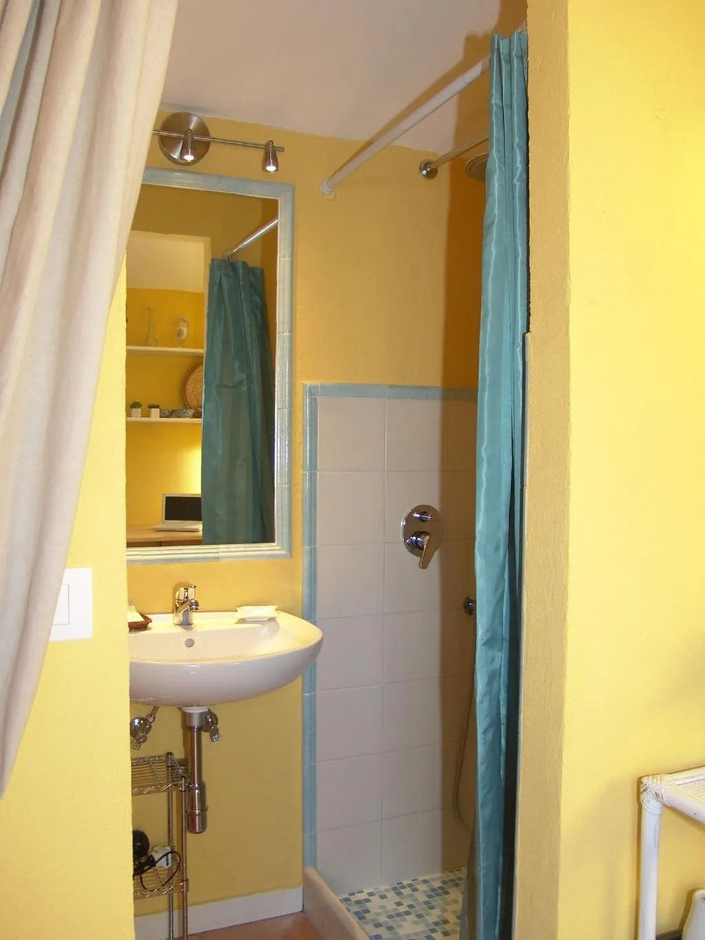 Room, Chalet Lidia, Naples