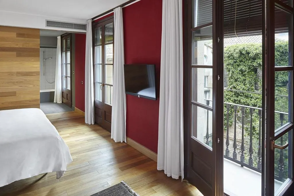 SUITE KING SIZE BED Room, Casa Camper Barcelona, Barcelona