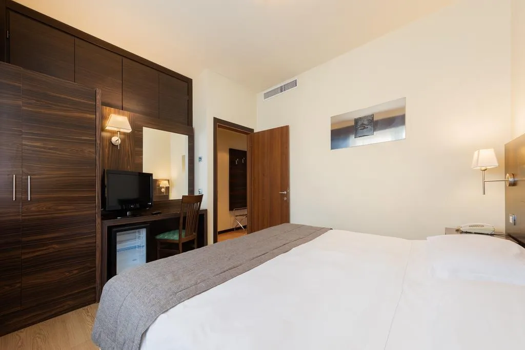 Double or Twin STANDARD Room, Hotel Delfino, Venice