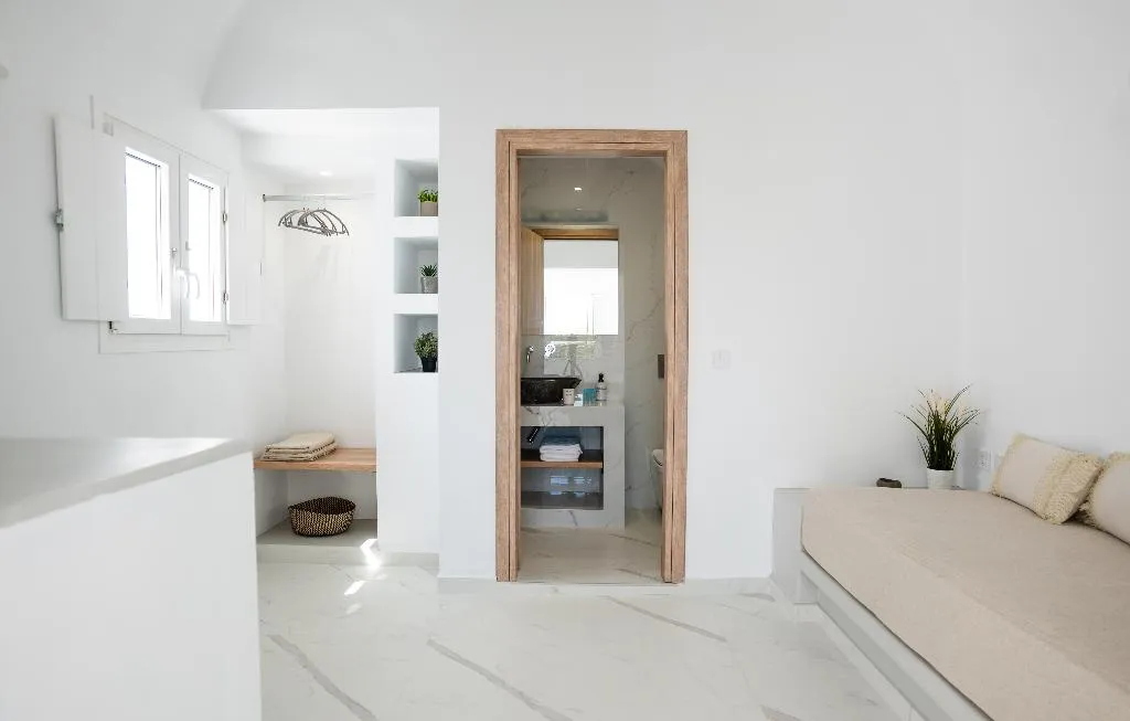 TRIPLE STANDARD Room, Kýma Perissa, Santorini