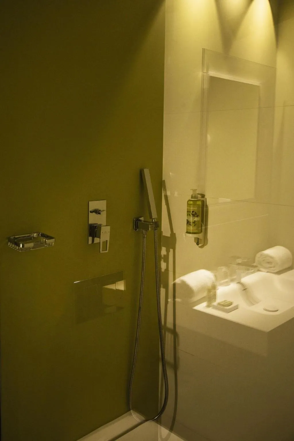 SUITE ONE BED Room, Myr Plaza Mercado & Spa, Valencia