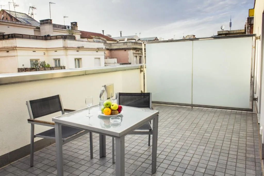 DOUBLE WITH TERRACE Room, Zenit Barcelona, Barcelona