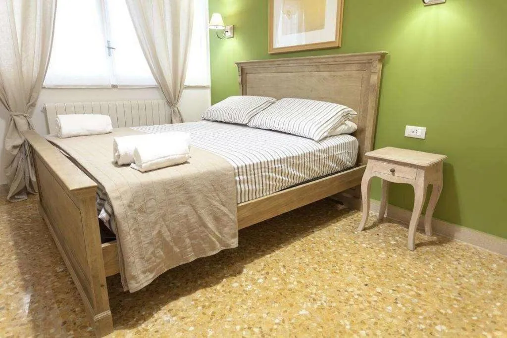 Room, Al Piazza Marina B&B, Palermo