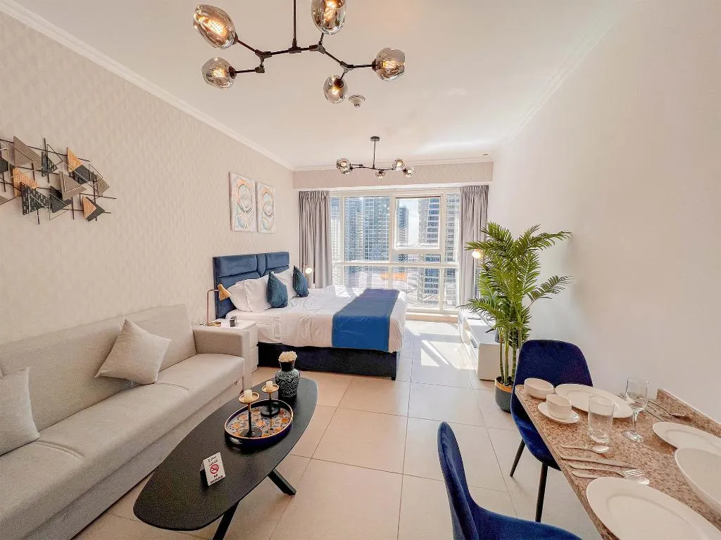 STUDIO ONE BED Room, Goldcrest Executive, Dubai