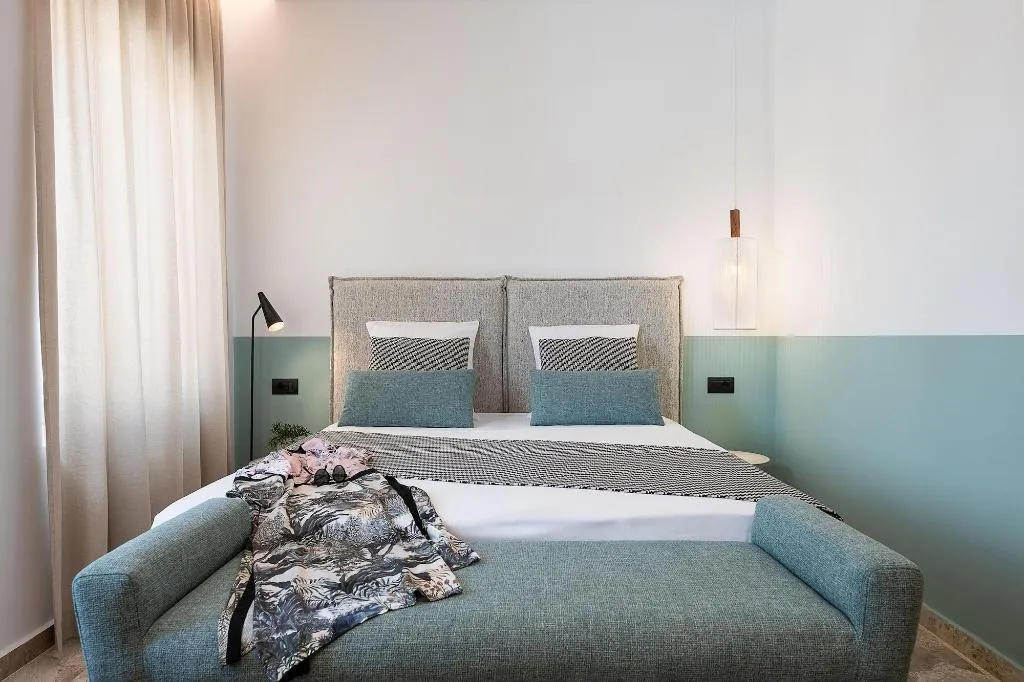 Room, Aisha Petite Suites, Crete