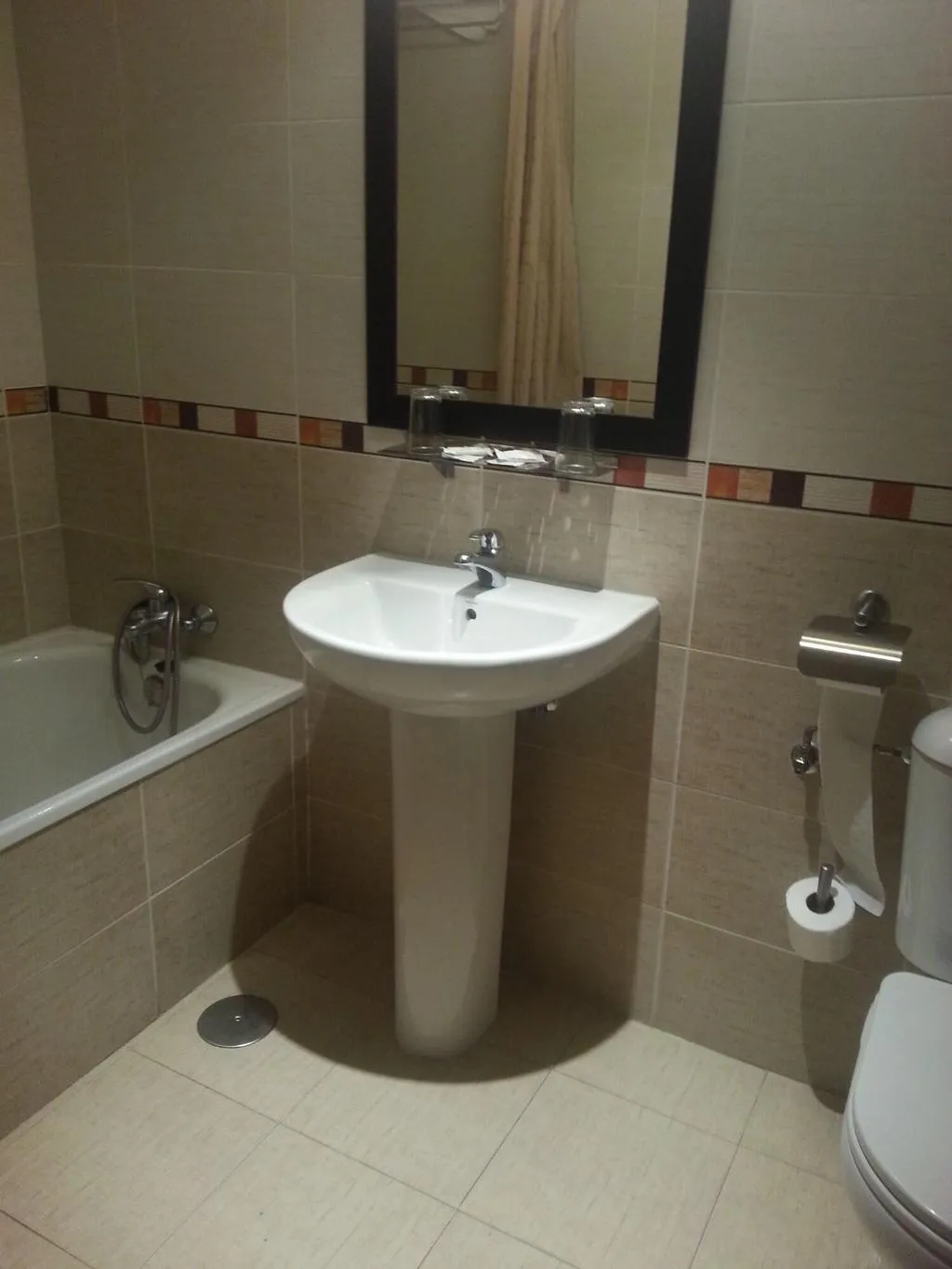 Room, Hostal El Arco, Madrid