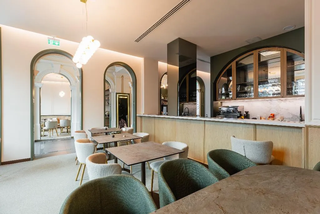 Bar, Forty Plus One Hotel Vienna, Vienna