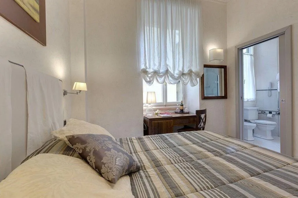 Room, Il Salotto Di Firenze, Florence