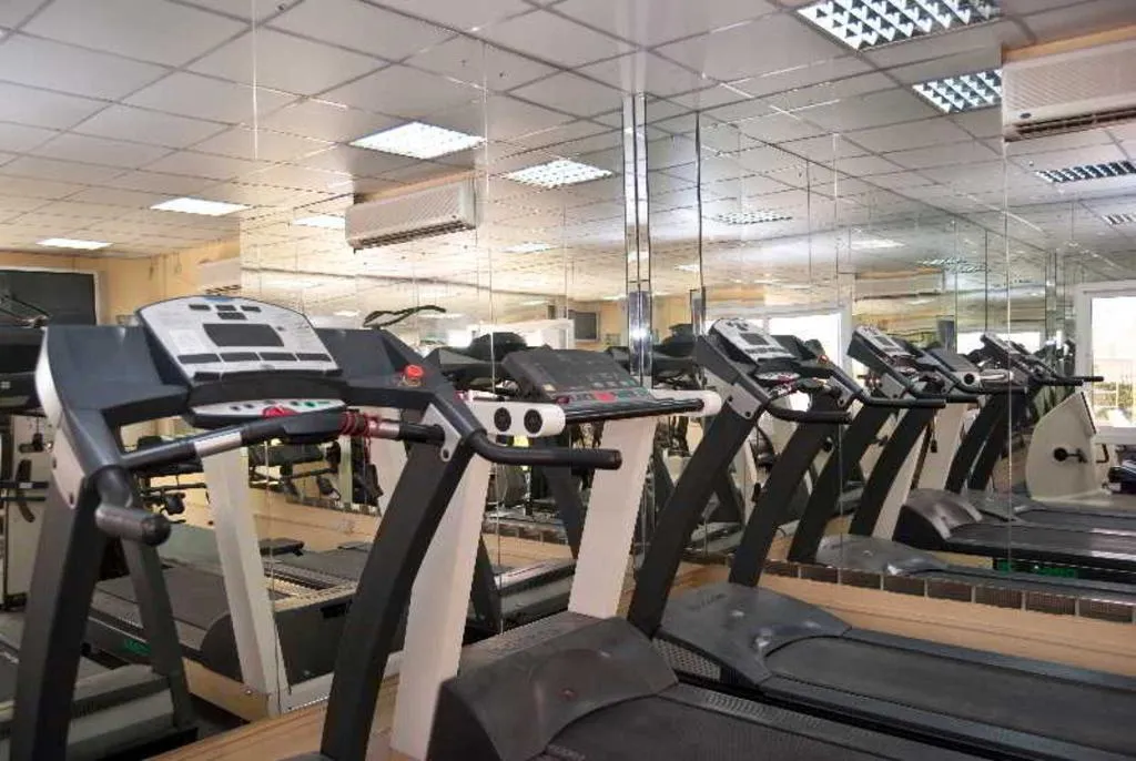 Sports and Entertainment, Ramee Hotel Apartment Dubai, Dubai