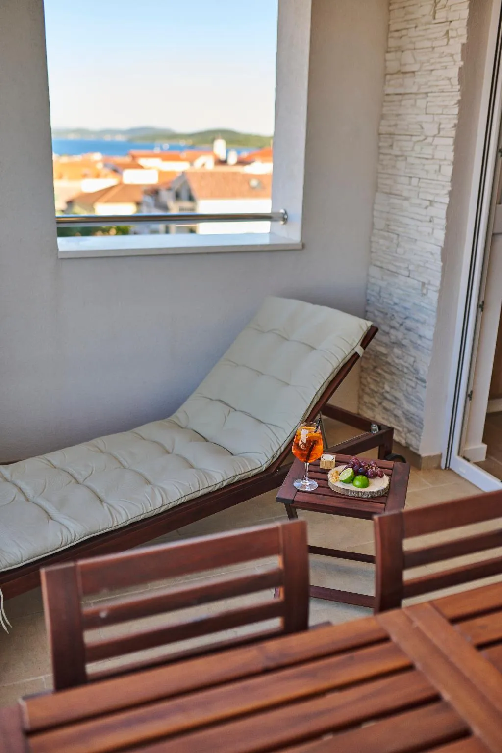 APARTMENT SEA VIEW TWO BEDROOMS Room, Arancini Residence, Split