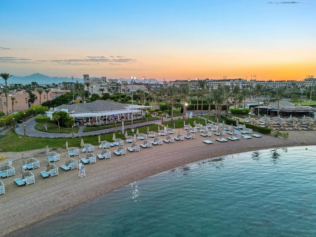 Beach, Steigenberger Pure Lifestyle - Adults Only, Cairo