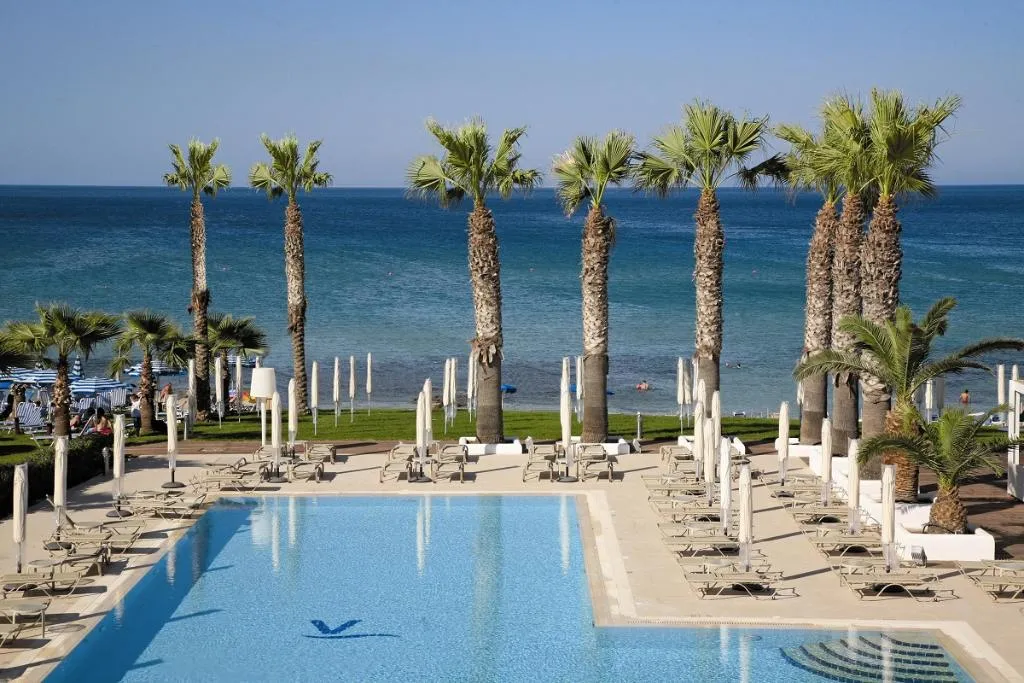 Pool, Vrissiana Beach Hotel, Cyprus
