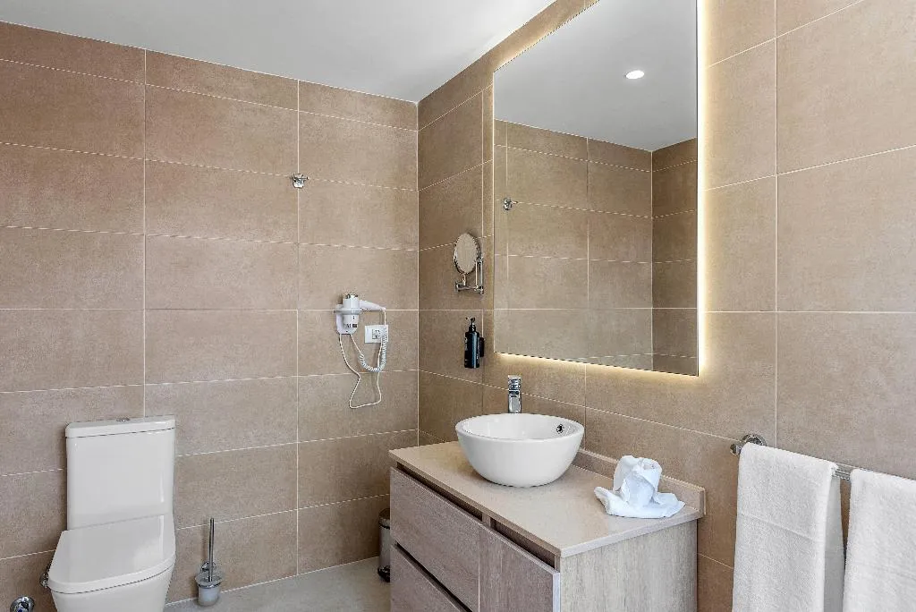 JUNIOR SUITE WITH DOUBLE BED Room, Wyndham Residences Tenerife Golf Del Sur, Tenerife