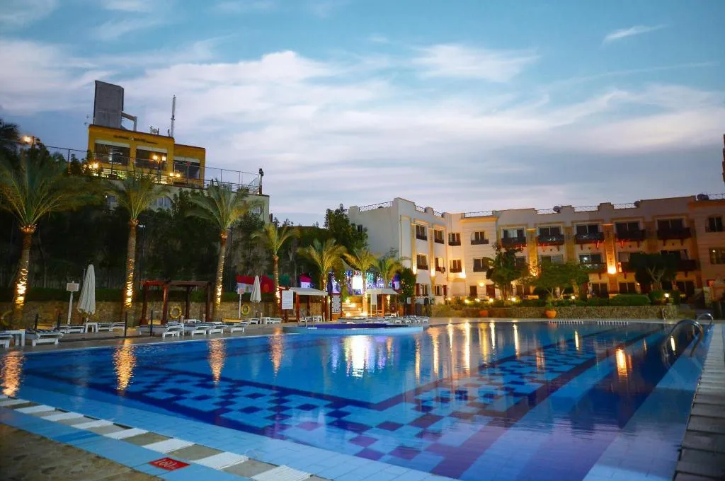 Pool, Falcon Naama Star Hotel, Red Sea Riviera