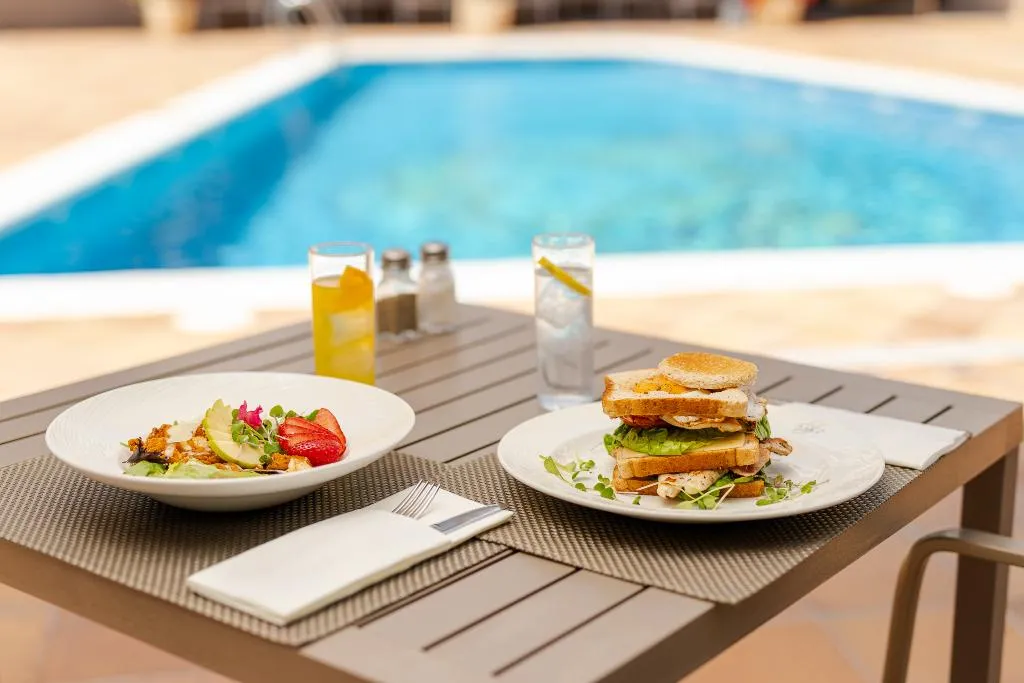 Terrace, Suitehotel S'Argamassa Palace, Ibiza