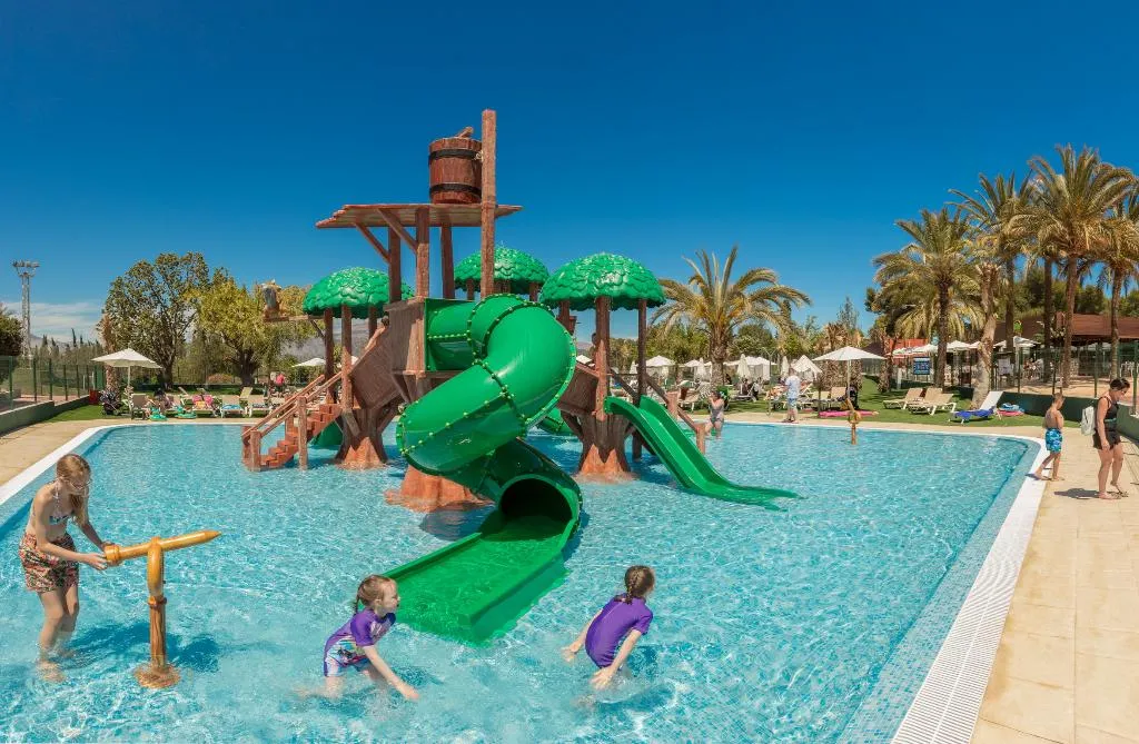 Pool, Magic Robin Hood Resort, Costa Blanca