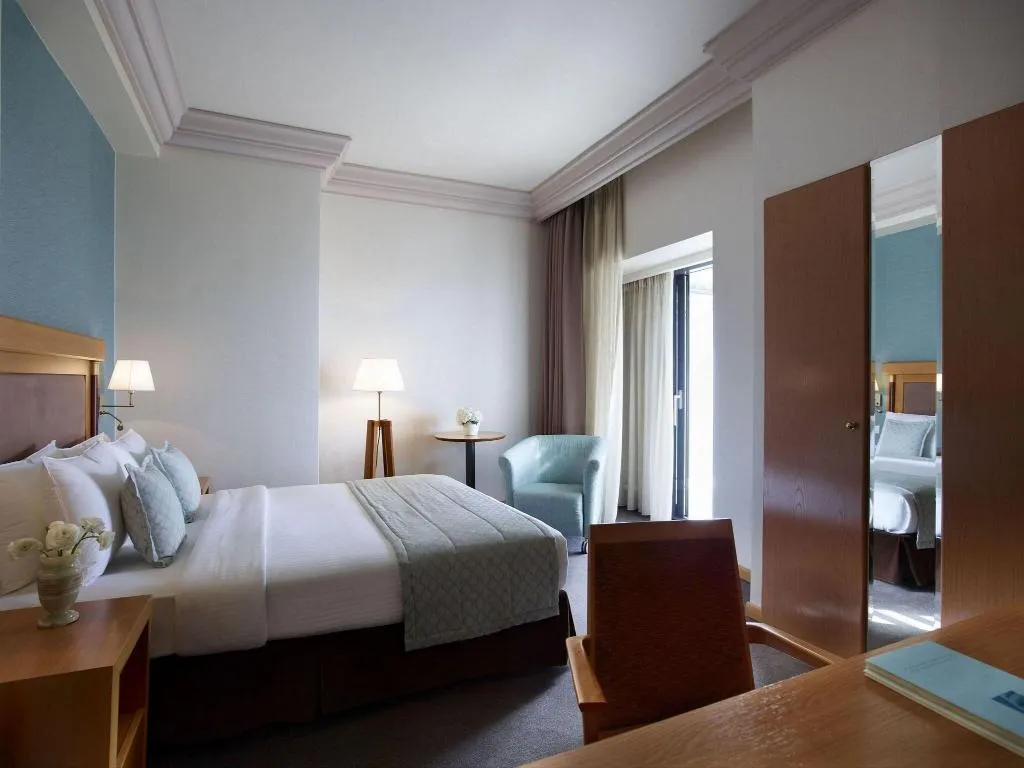 DOUBLE EXECUTIVE QUEEN BED Room, Athens Zafolia Hotel, Athens