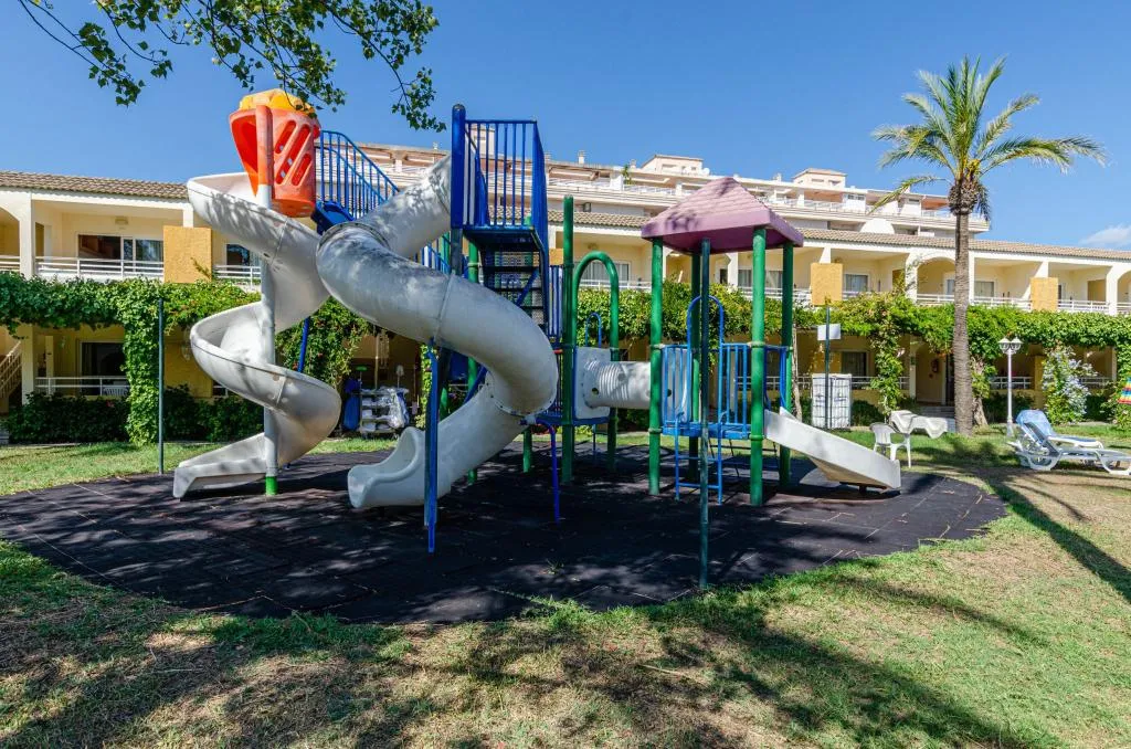 Terrace, Mariner Club Apartments, Majorca