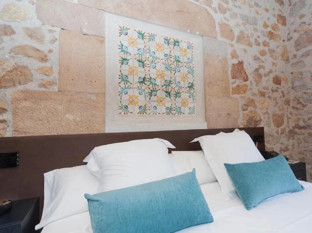 Room, Hotel Molí de l'Escala, Costa Brava