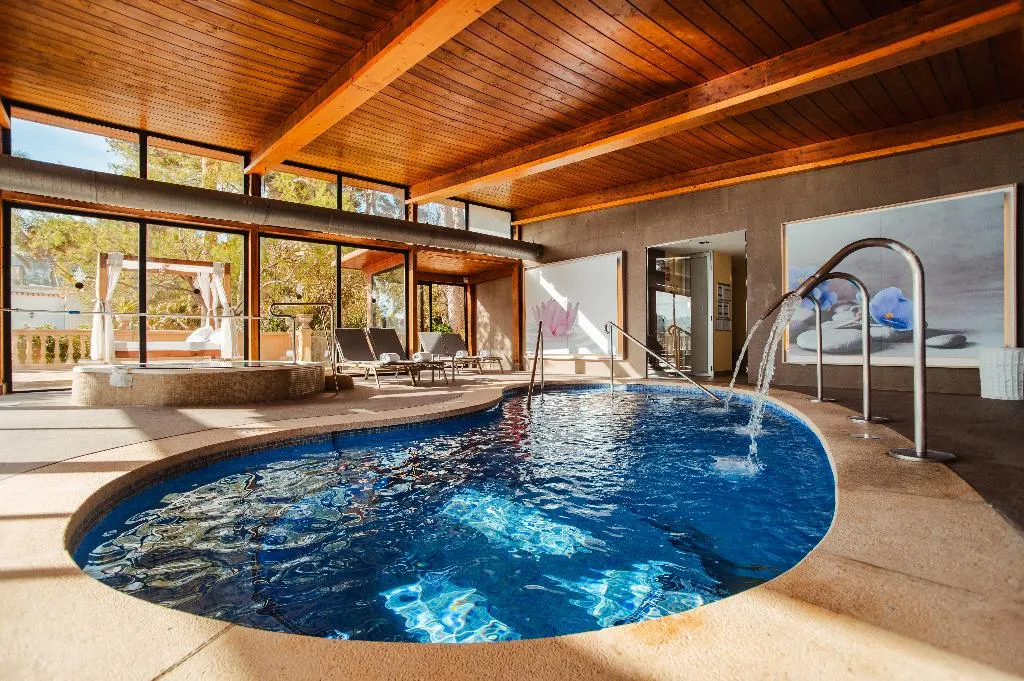 Sports and Entertainment, Secrets Mallorca Villamil Resort & Spa Only Adults, Majorca
