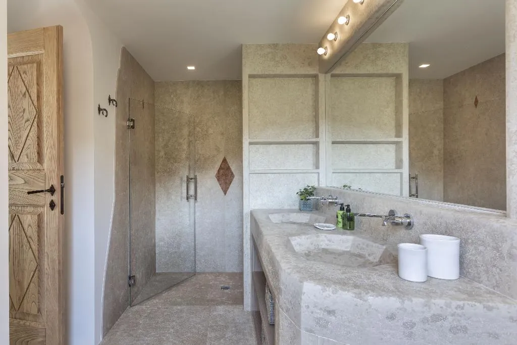 SUITE WITH PRIVATE POOL Room, Relais Villa Carola, Olbia