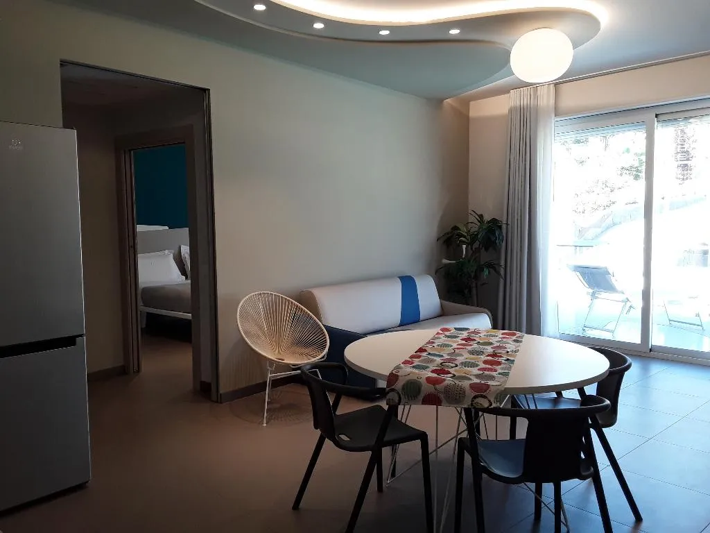SUITE POOL VIEW Room, Ciclope Resort, Catania