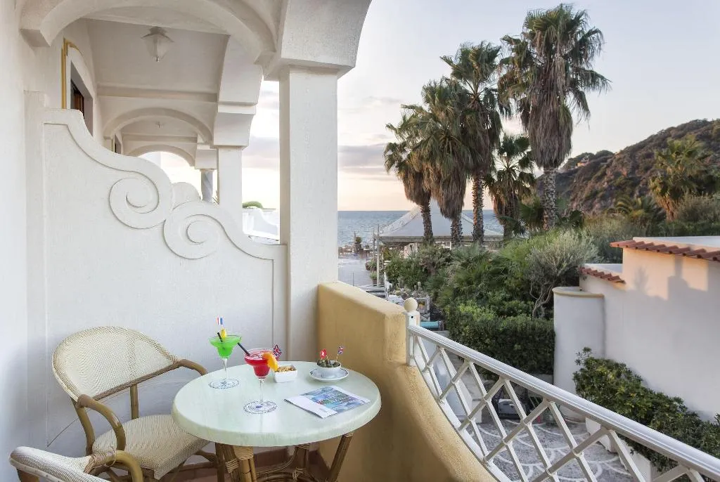 Room, Hotel Tritone Resort & Spa, Naples