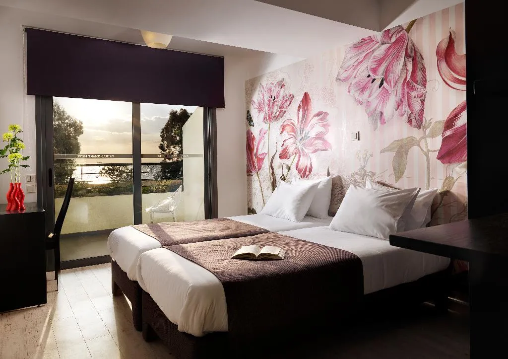 DOUBLE ONE BEDROOM ONE BATHROOM Room, Airotel Patras Smart, Athens