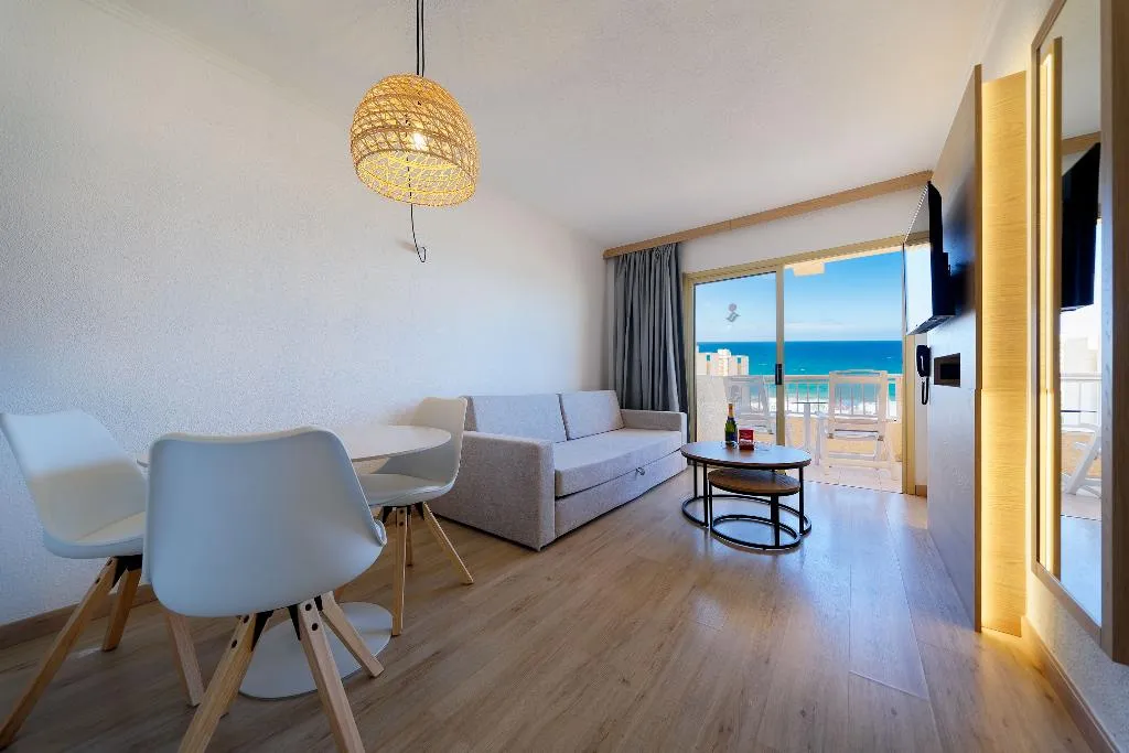APARTMENT WITH BALCONY Room, Servatur Caribe, Tenerife