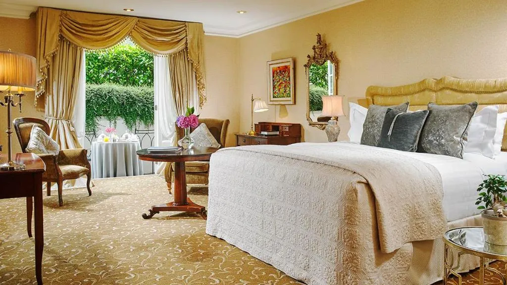 Double or Twin SUPERIOR Room, Hayfield Manor, Cork