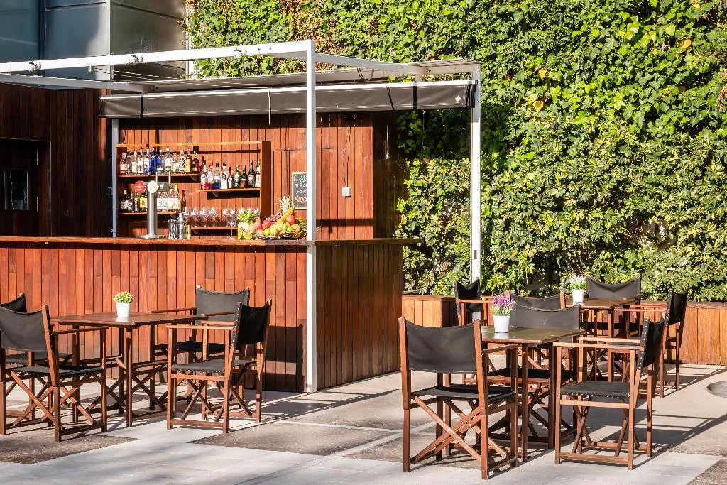 Bar, Medium Sitges Park, Costa Brava
