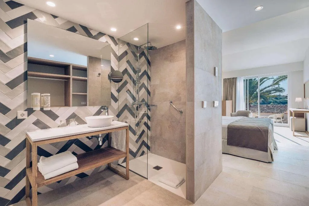 Room, Iberostar Waves Cala Domingos, Majorca
