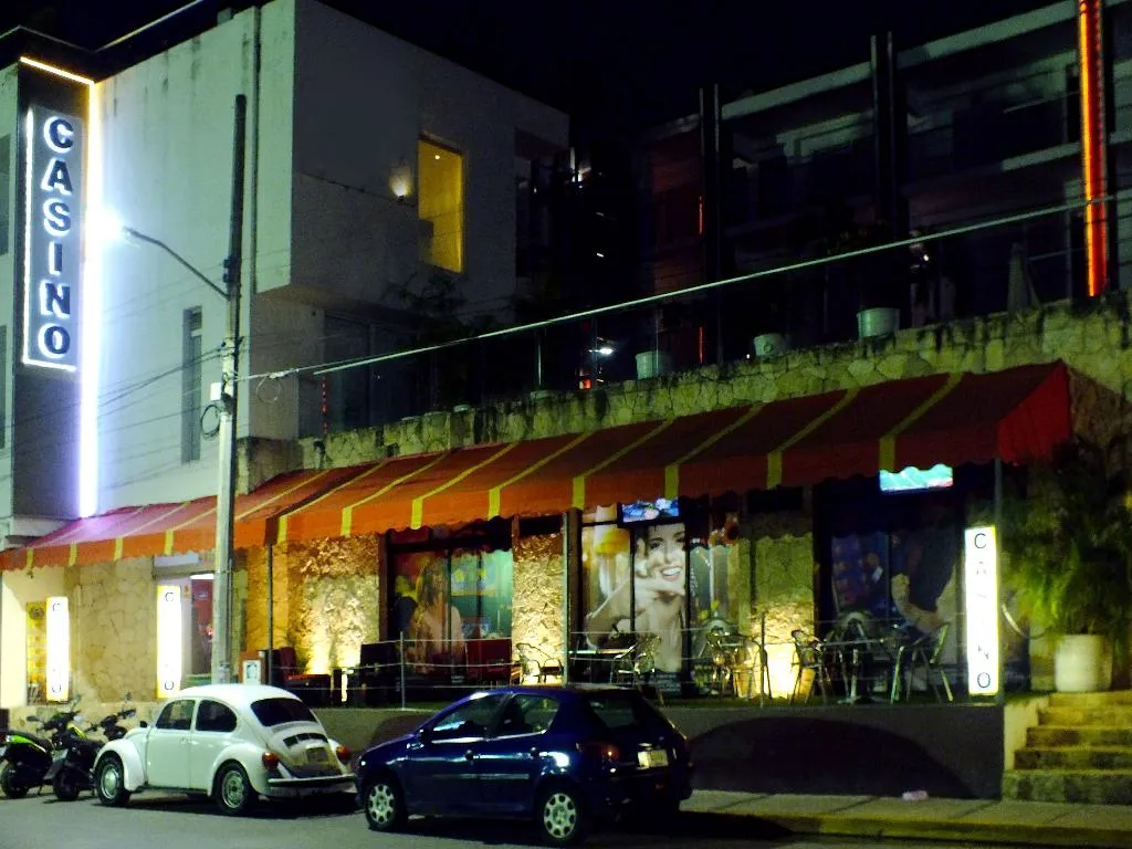 Sports and Entertainment, Sahara Hotel, Playa Del Carmen