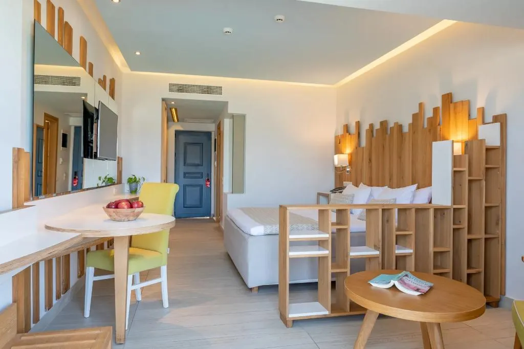 JUNIOR SUITE SEA VIEW Room, Lyttos Beach, Crete