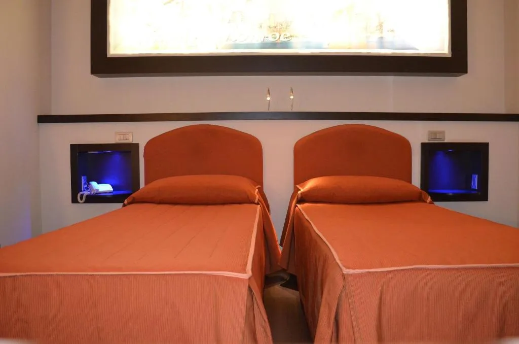 Room, Hotel Mito, Milan