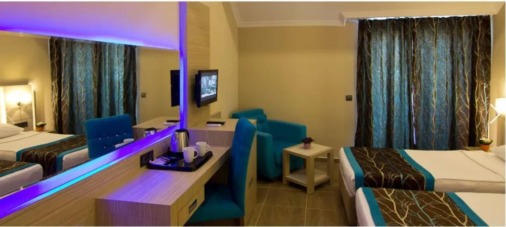 FAMILY ROOM STANDARD Room, Kaila Beach Hotel, Antalya