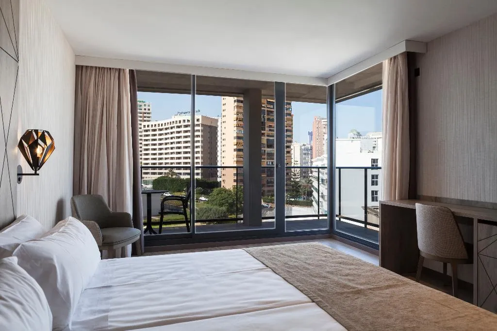 TRIPLE SUPERIOR Room, Bristol, Costa Blanca
