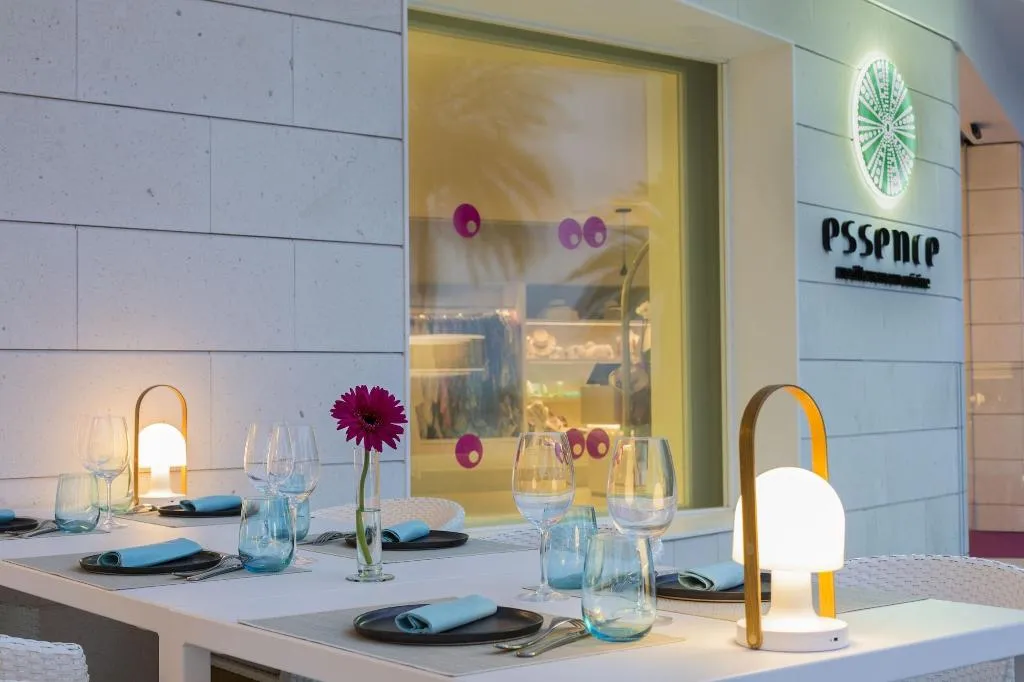 Restaurant, One Ibiza Suites, Ibiza