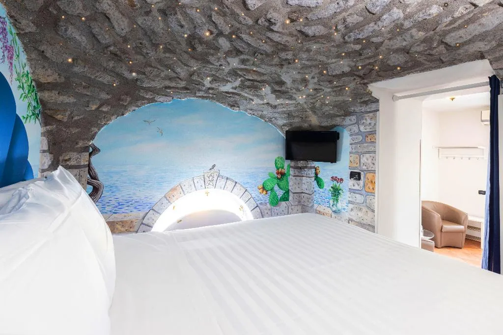 DOUBLE SUPERIOR Room, Casale Antonietta, Naples